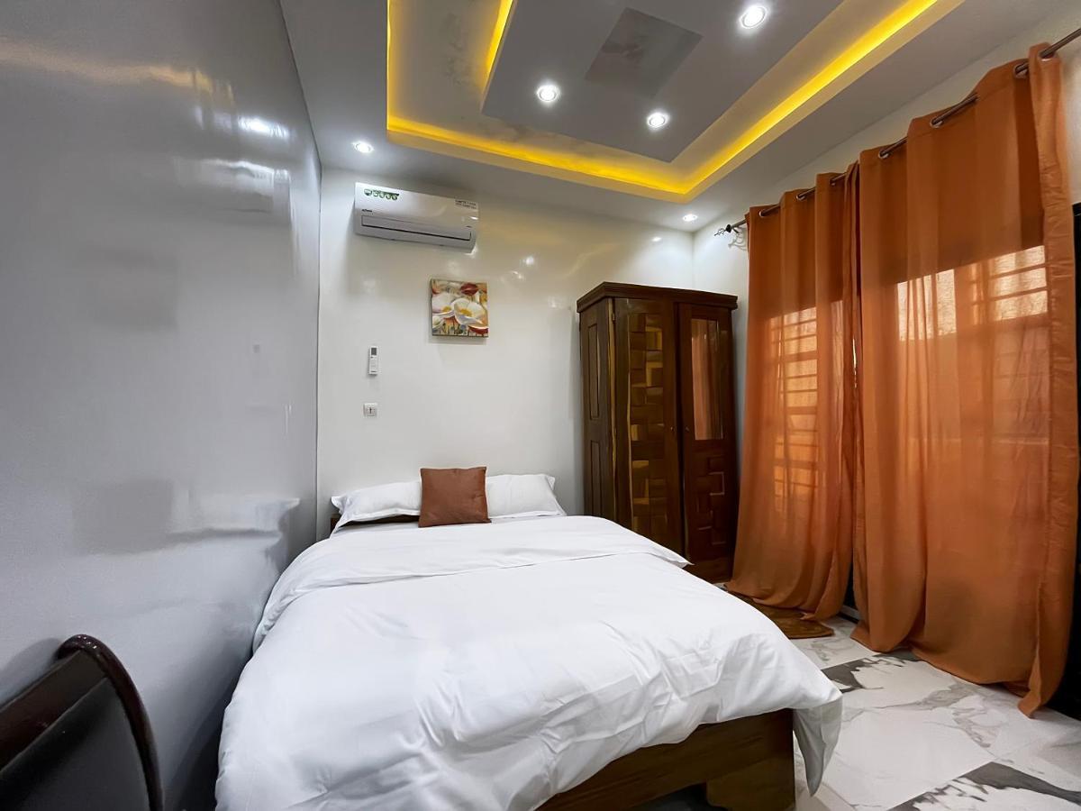 Villa Adja Nafy A Saly Gandigal エクステリア 写真